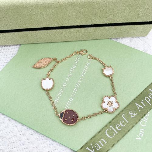 اسوارة فان كليف روز قولد