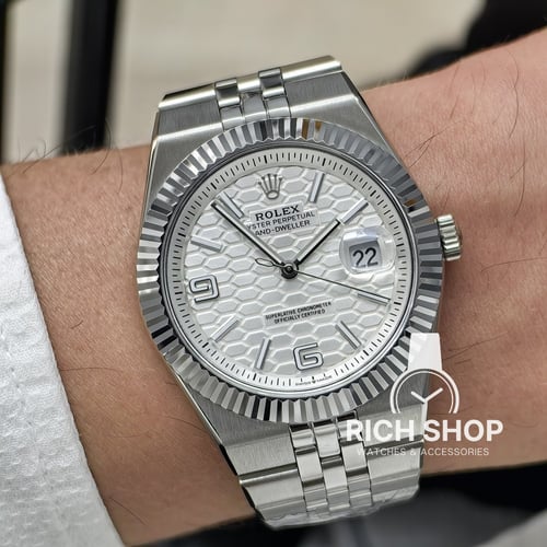 ساعة رولكس لاند دويلر الجديدة