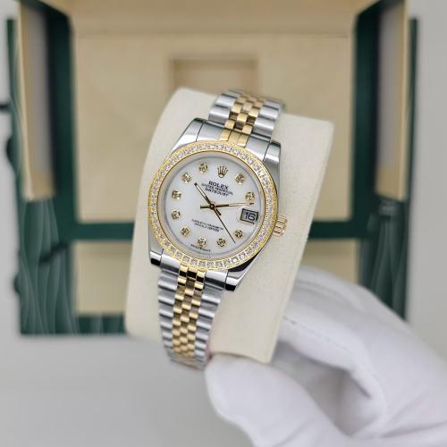 ساعة رولكس النسائية