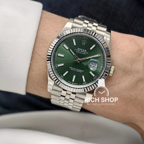 ساعة رولكس ديت جست الأكثر طلباً