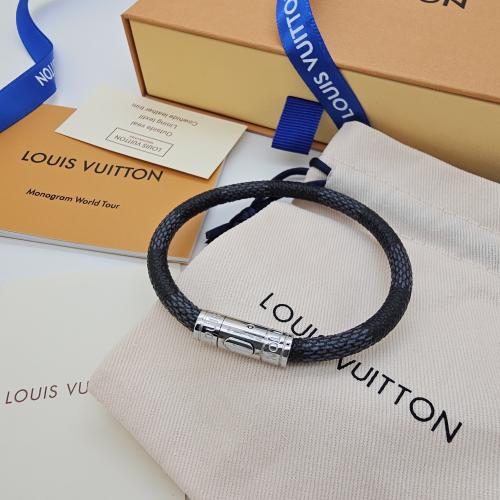 اسوارة لويس فيتون الرجالية