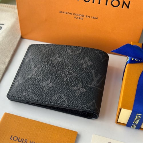 محفظة لويس فيتون