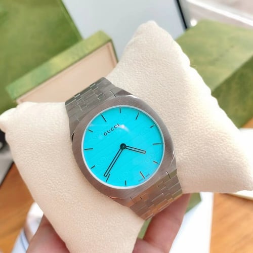 ساعة قوتشي الرجالية المميزة