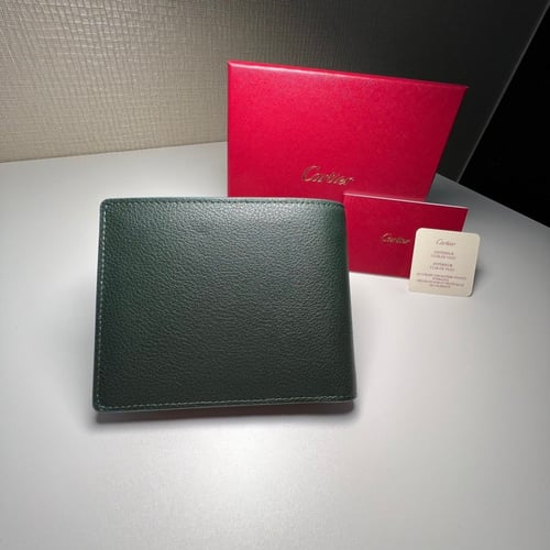 محفظة كارتير كبير باللون الأخضر
