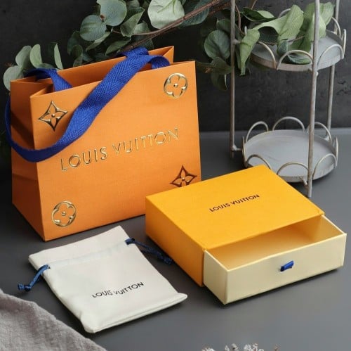 ملحقات لويس فيتون LV