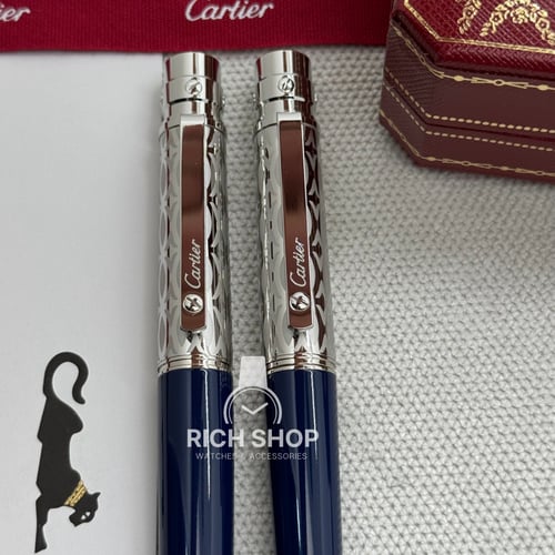 قلم كارتير سانتوس فضي على كحلي مزخرف