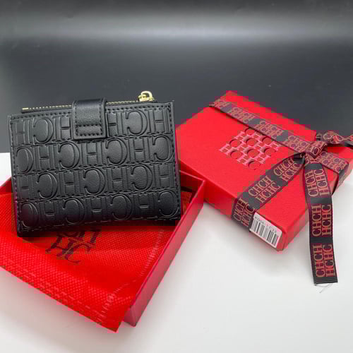 بوك سي اتش النسائي CH