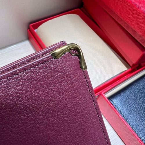 محفظة كارتير عودي