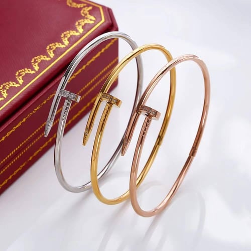 اسوارة كارتير مسمار النحيفة