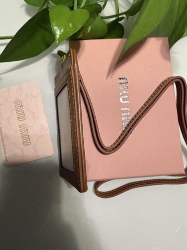 تعليقة بطايق ميو ميو هاي كواليتي