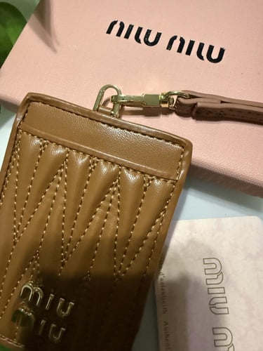 تعليقة بطايق ميو ميو هاي كواليتي