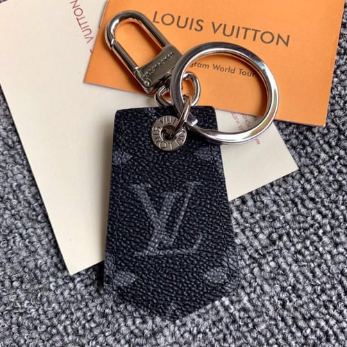 ميدالية لويس فيتون