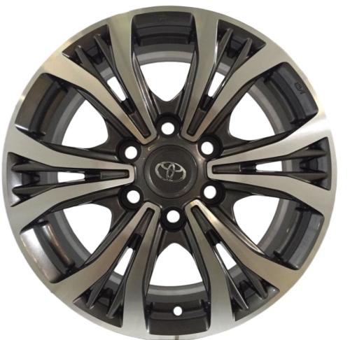 Hilux double wheel rim size 17 model 2018