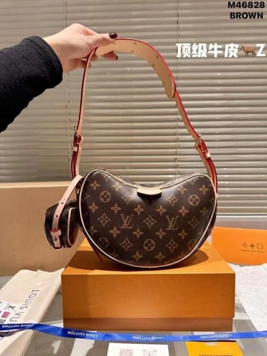 شنطة نسائية لويس فيتون LV