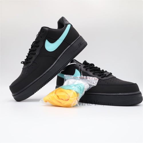 Travis Scott x Nike Air Force 1 Low Tiffany