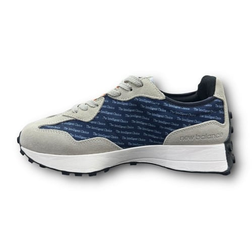 New Balance 327