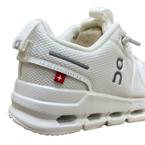 On Running Cloud Play