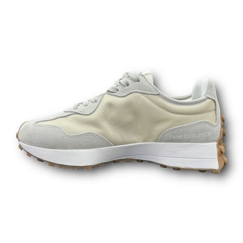 New Balance 327