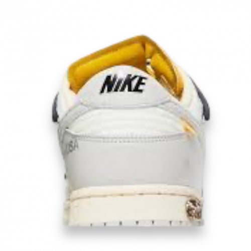 Nike dunk low off-white