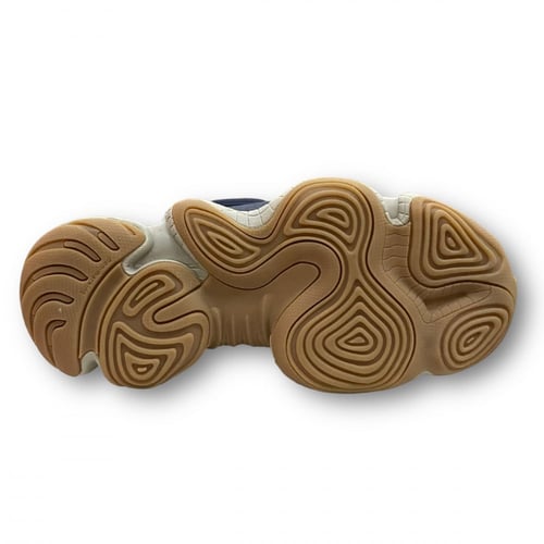 Adidas ايزي 500 نسائي