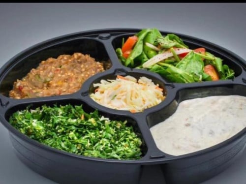 علبة بلاستيك 750 ملم كرتون 100 صحن