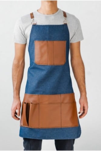 الخياطه على المريول بشعار العميل