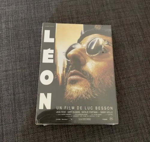 بكج بوسترات ليون | LEON Posters