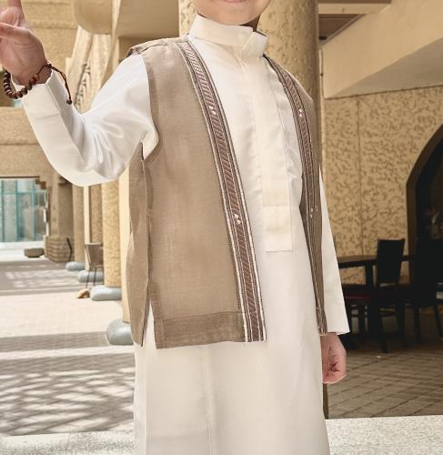 سديري باللون الزيتي