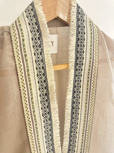 سديري الشال بلون البيج