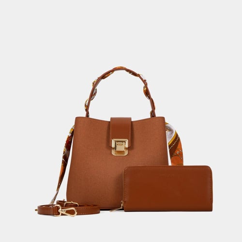 شنطة جلدية أنيقة