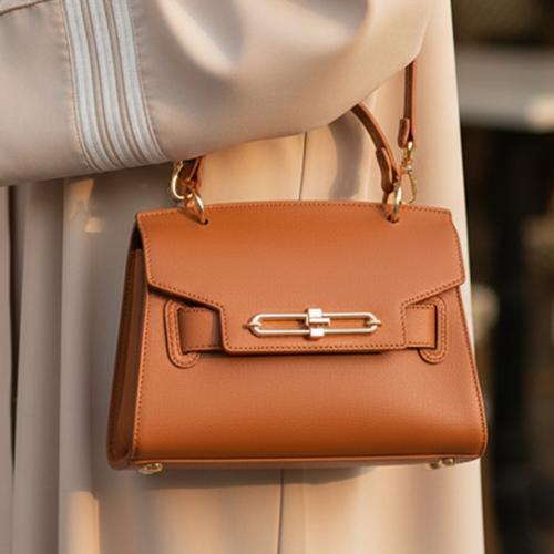 شنطة جلدية أنيقة