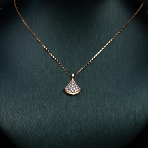 قلادة فضة عيار 925