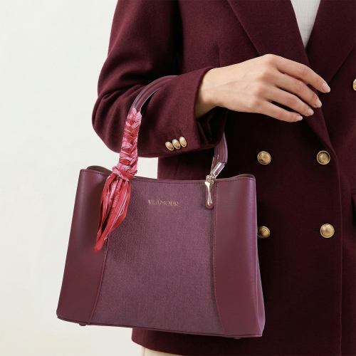 شنطة جلدية أنيقة