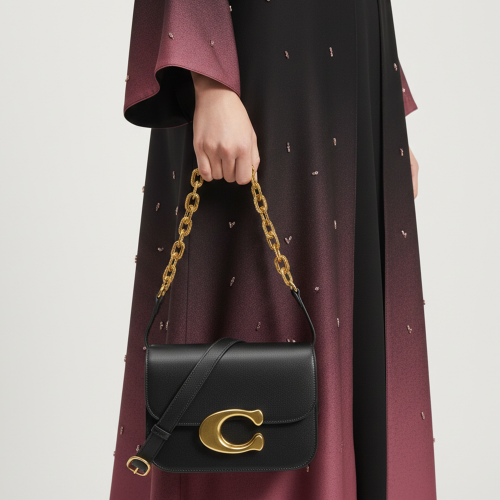 شنطة يد نسائية جلد بسلسلة ذهبية - أسود