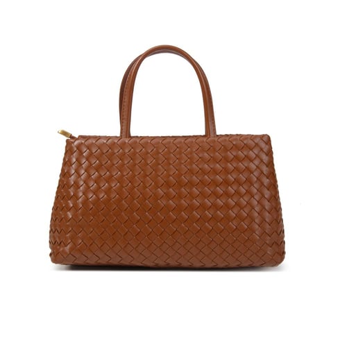 شنطة يد نسائية جلدية - بني