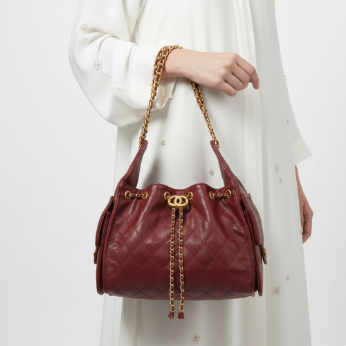 شنطة يد نسائية جلدية بسلسلة - نبيتي