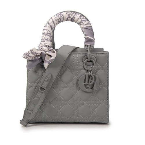 شنطة جلدية أنيقة