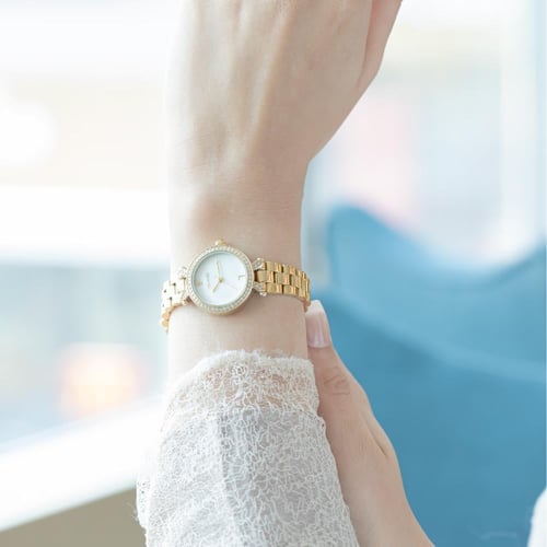 ساعة نسائية ستيل بلون ذهبي