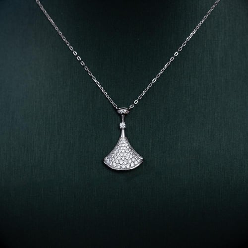 قلادة فضة عيار 925
