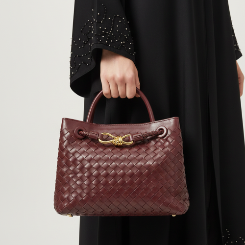 شنطة جلدية أنيقة