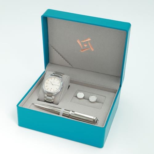 طقم رجالي فاخر