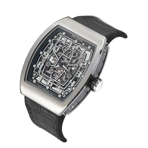 الساعة الفاخرة