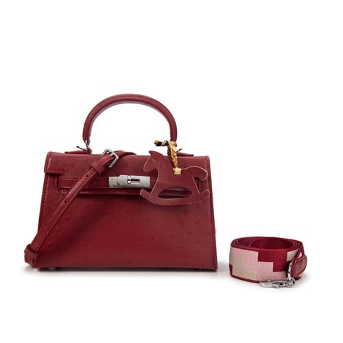 شنطة جلدية أنيقة