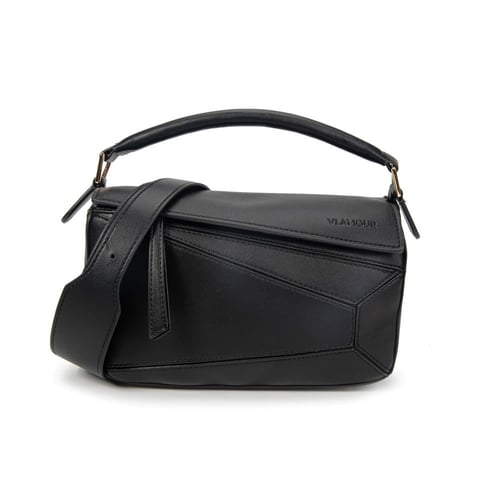 شنطة جلدية أنيقة