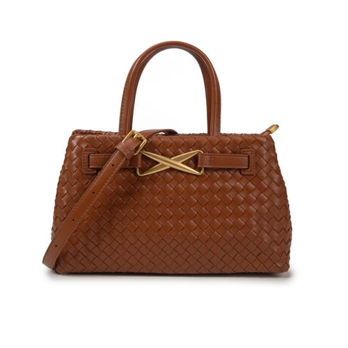 شنطة يد نسائية جلدية - بني