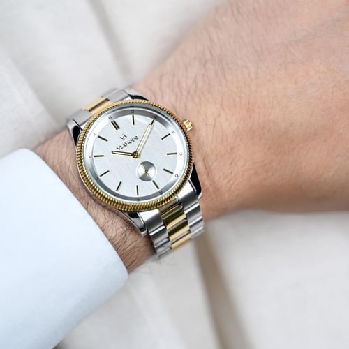 ساعة رجالية بسير ستيل بلون فضي وذهبي