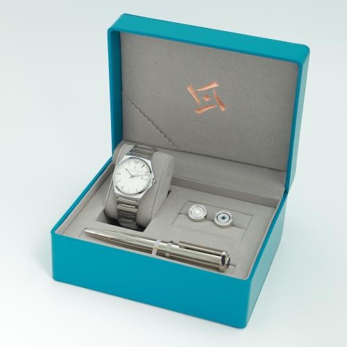 طقم رجالي فاخر