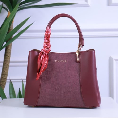 شنطة جلدية أنيقة