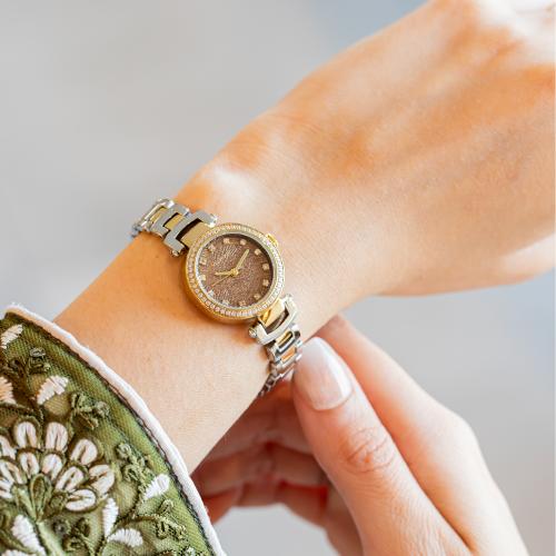 ساعة نسائية ستيل بلونين ذهبي و فضي