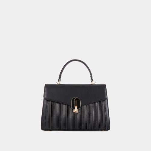 شنطة جلدية أنيقة